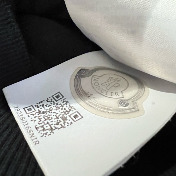 Pick up only Kid's moncler jacket - Picture 7 of 8